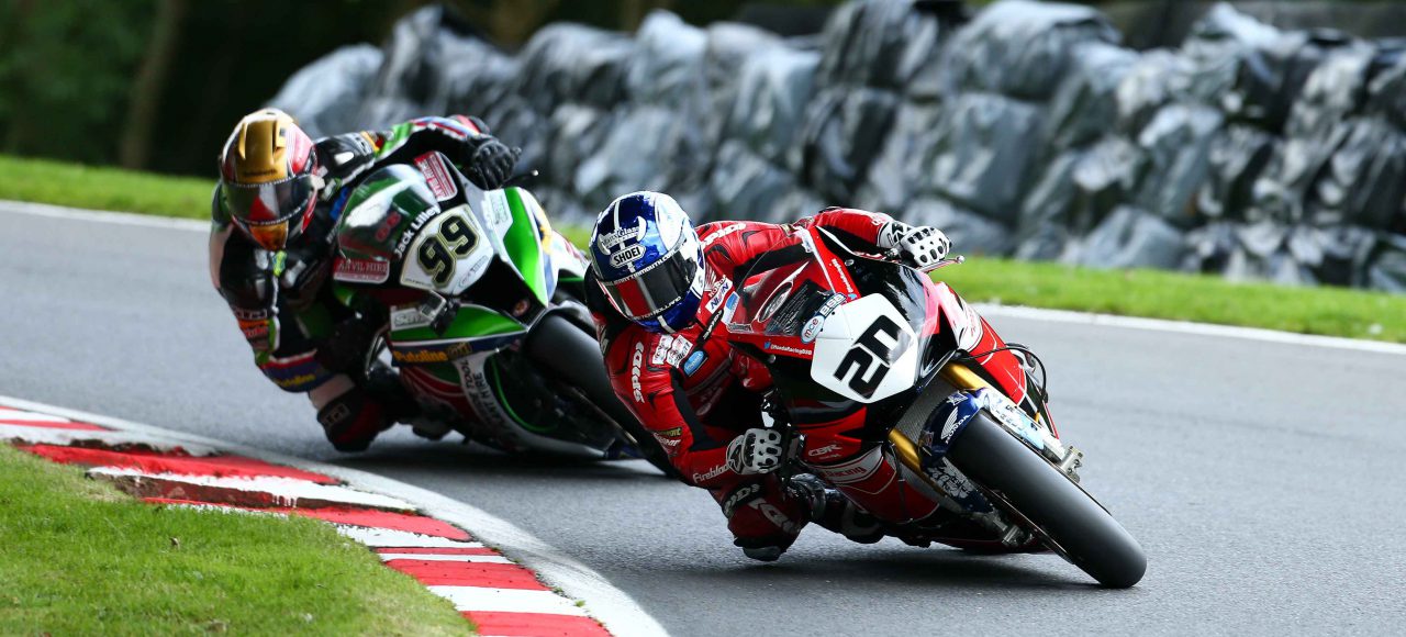 Jenny Tinmouth Cadwell Park image 1