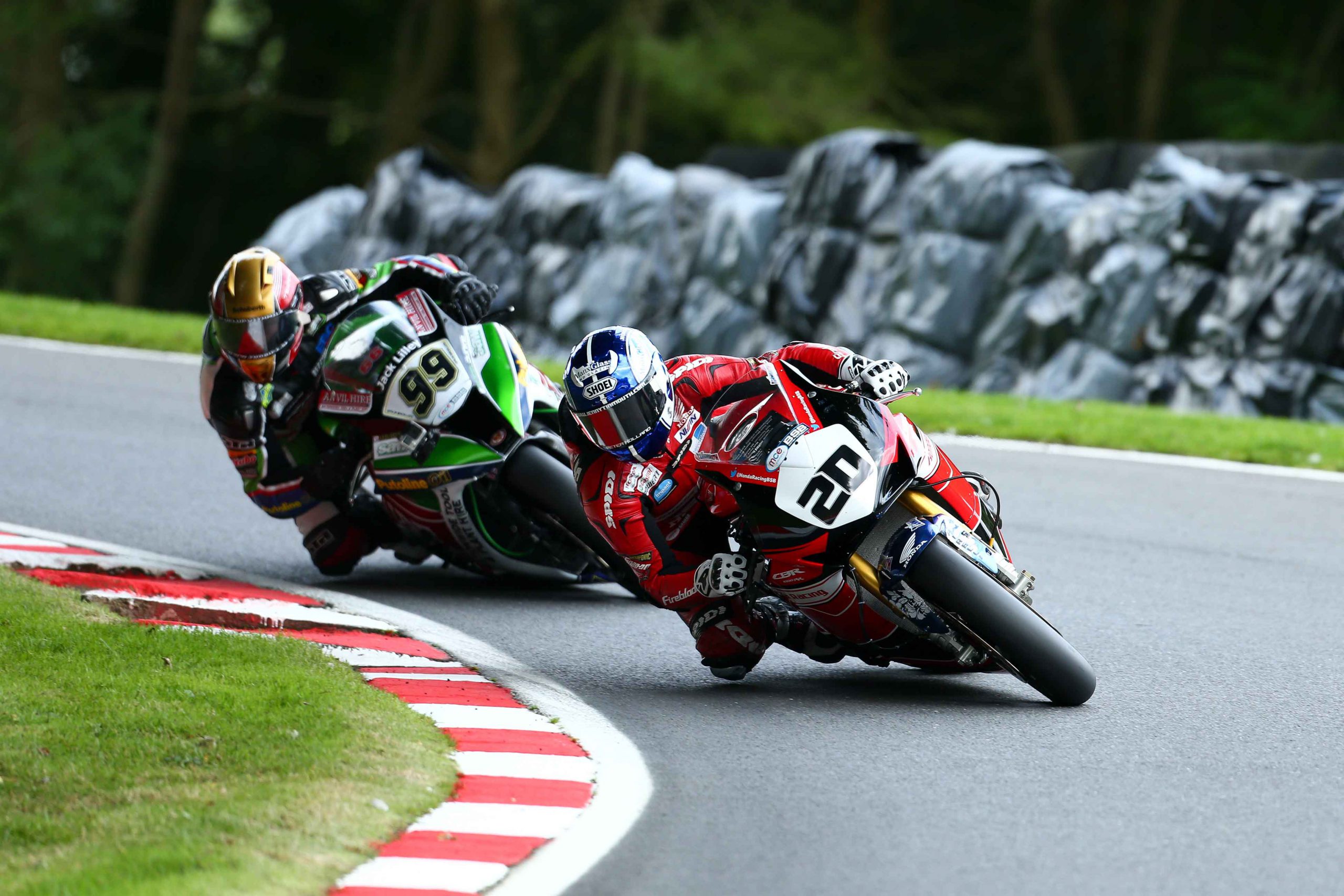 Jenny Tinmouth Cadwell Park image 1